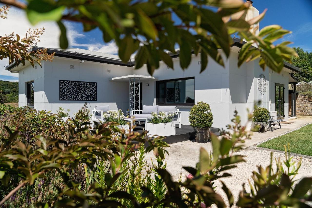Esto House Villa Crafers Exterior photo